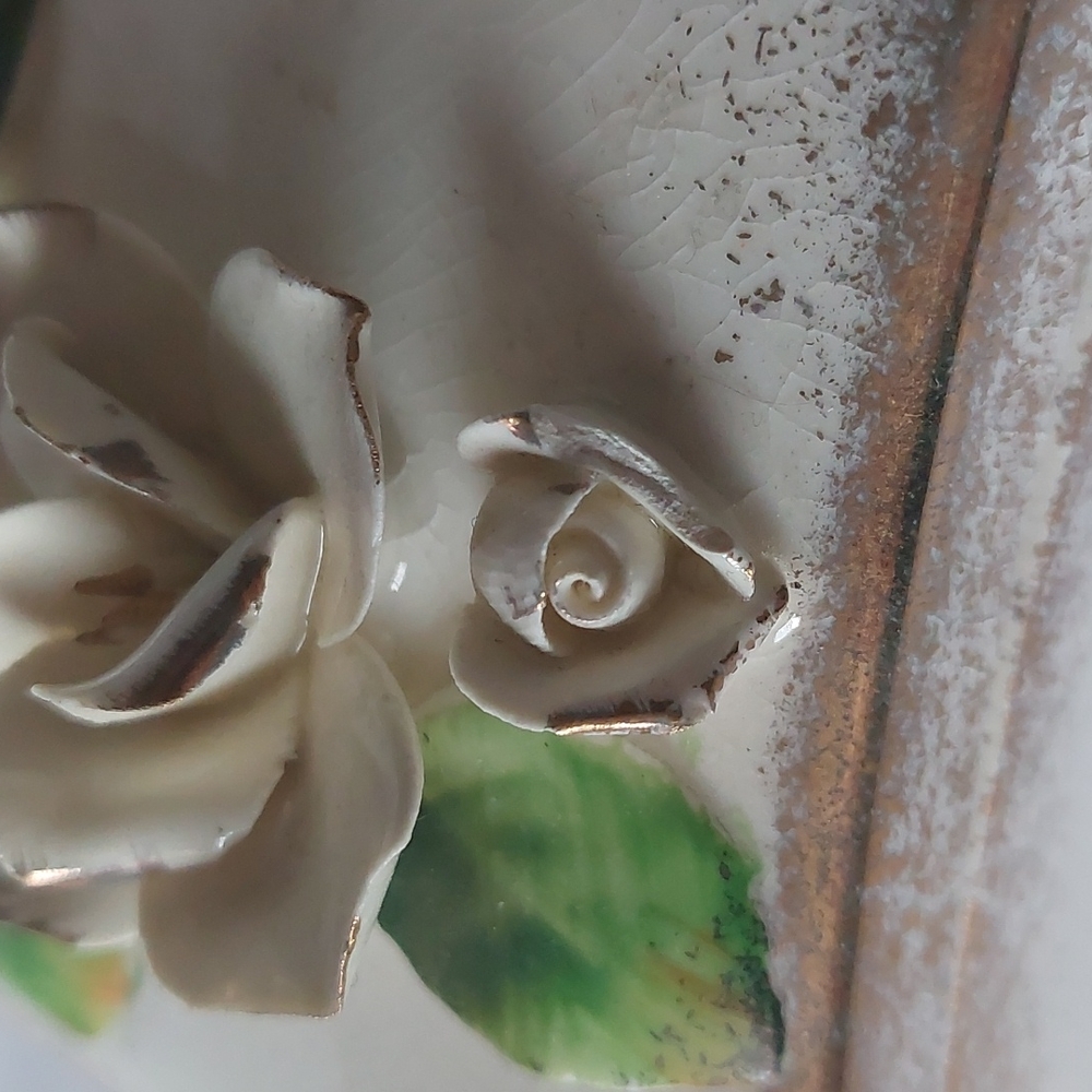 Vintage ceramic trinket box with lid flowers floral - Picture 7 of 15